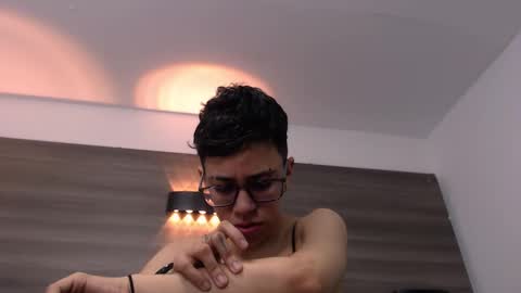 Eva cute online show from 16, 1, 2025