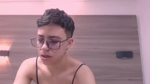 Eva cute online show from 17, 1, 2025