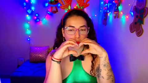 Eva  online show from 3, 12, 2025