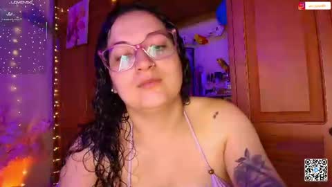 Eva  online show from 10, 6, 2026