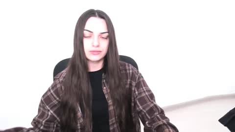 Eva online show from 5, 2, 2025