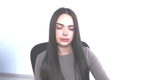 Eva online show from 25, 11, 2025