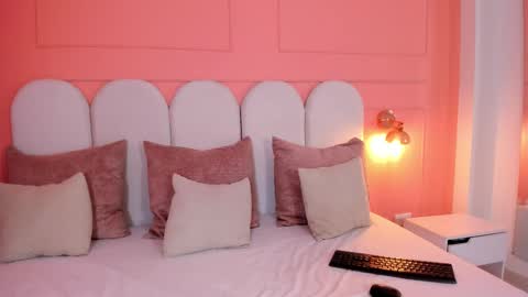 eva_saintt online show from 2, 11, 2025