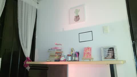 Eva Sin online show from 5, 6, 2026
