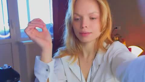 Snapshot of eva_sinn chatting on 21, 5, 2026 Hi there i am Eva and i wish create a nice community with you so join my Ticket Show for more pleasure online show from 21, 5, 2026