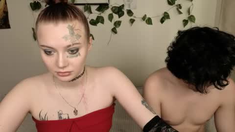 Snapshot of eva_sunshine_blueeyes chatting on 29, 4, 2026 Eva Sunshine Blue Eyes online show from 29, 4, 2026