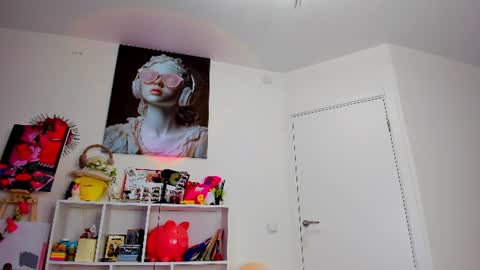 Snapshot of evaa_coy chatting on 3, 7, 2026 Eva online show from 3, 7, 2026