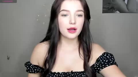 Snapshot of evaamillerr chatting on 11, 12, 2024 Eva online show from 11, 12, 2024