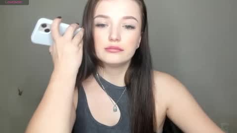 Snapshot of evaamillerr chatting on 28, 1, 2025 Eva online show from 28, 1, 2025