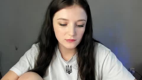 Snapshot of evaamillerr chatting on 25, 2, 2025 Eva online show from 25, 2, 2025