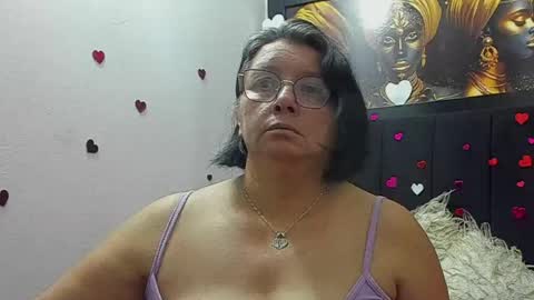 Snapshot of evaaross chatting on 27, 5, 2026 Eva online show from 27, 5, 2026