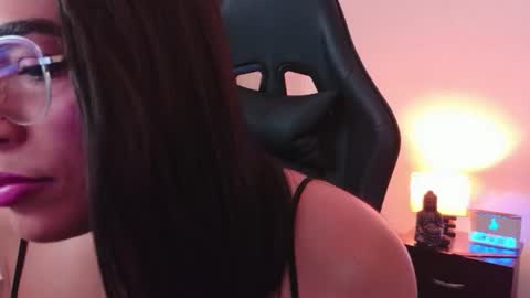 Snapshot of evacarters chatting on 31, 7, 2026 Jenny Carters online show from 31, 7, 2026