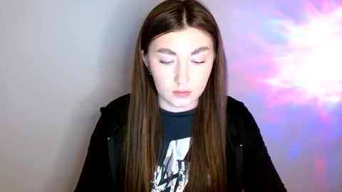 Evachaturbatte online show from 17, 3, 2026