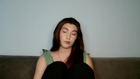 Snapshot of evachaturbatte chatting on 14, 7, 2026 Evachaturbatte online show from 14, 7, 2026
