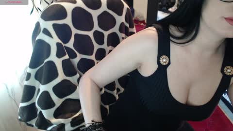 EVADREAM online show from 27, 3, 2026