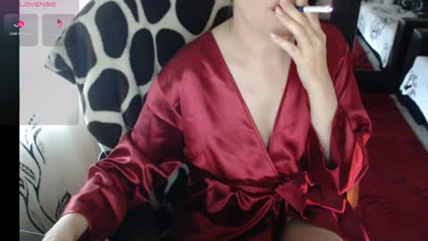 EVADREAM online show from 9, 4, 2026