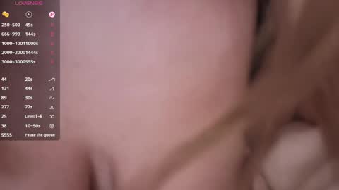Snapshot of evafolverr chatting on 4, 5, 2026 Eva online show from 4, 5, 2026