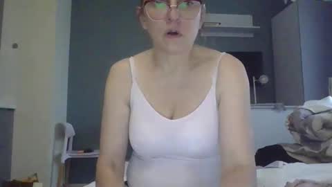 evaglad online show from 4, 10, 2025