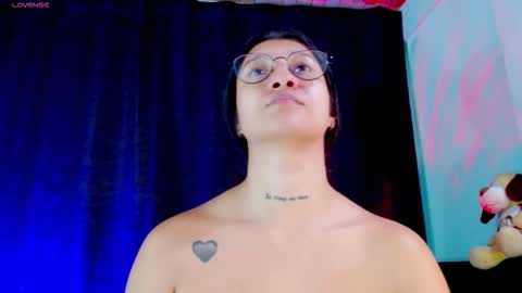 Evah Lee online show from 3, 11, 2025