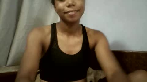 Snapshot of evahaldy chatting on 5, 2, 2026 evahaldy online show from 5, 2, 2026