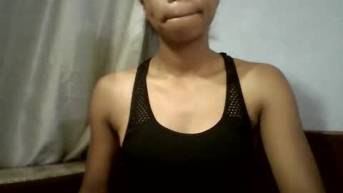 Snapshot of evahaldy chatting on 23, 2, 2026 evahaldy online show from 23, 2, 2026