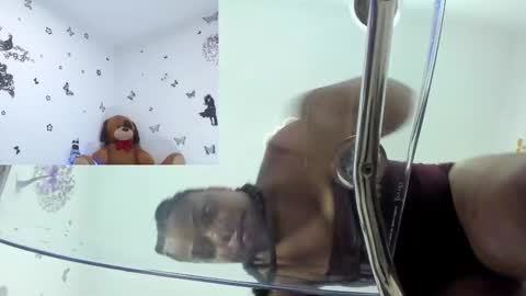 Snapshot of evahalston chatting on 28, 11, 2025 evahalston online show from 28, 11, 2025