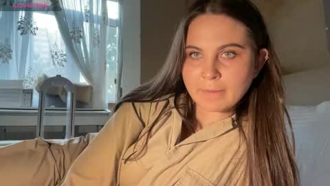 EvaHazard online show from 3, 10, 2025