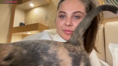 EvaHazard online show from 14, 10, 2025