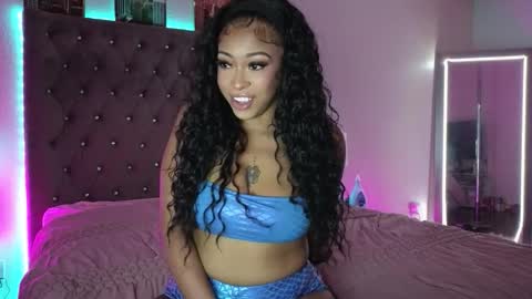 Eva online show from 13, 11, 2025