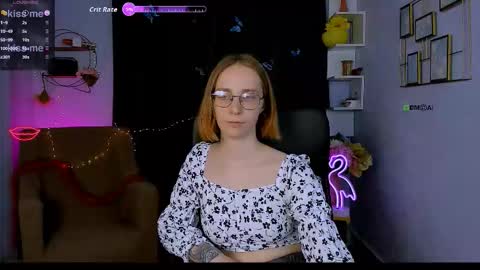 Snapshot of evalora_vei chatting on 16, 10, 2025 evalora online show from 16, 10, 2025