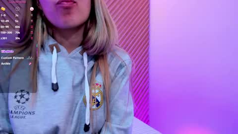 Snapshot of evaloviaa_ chatting on 4, 6, 2026 Eva online show from 4, 6, 2026