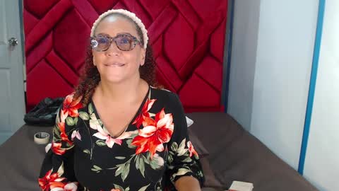 Eva Mills online show from 17, 12, 2024