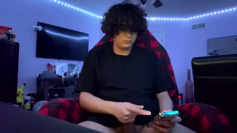 Snapshot of evanbrown333 chatting on 10, 1, 2025 Evan Brown online show from 10, 1, 2025