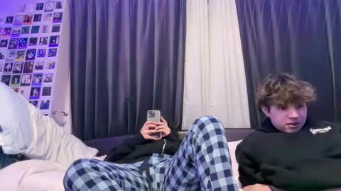 Snapshot of evanbrown333 chatting on 9, 3, 2025 Evan Brown online show from 9, 3, 2025