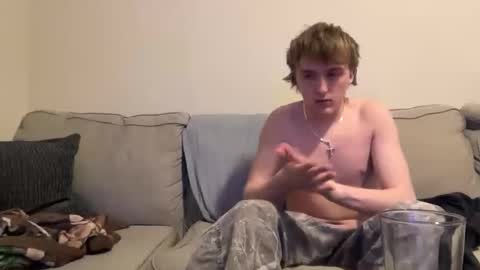 Snapshot of evanbrown333 chatting on 23, 2, 2026 Evan Brown online show from 23, 2, 2026