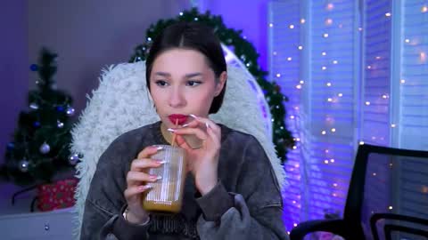 Eva  online show from 10, 1, 2026