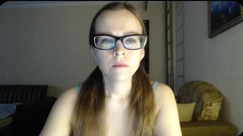 Snapshot of evangeline06 chatting on 3, 12, 2024 YourMistress online show from 3, 12, 2024