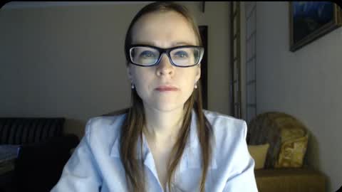 Snapshot of evangeline06 chatting on 5, 12, 2024 YourMistress online show from 5, 12, 2024