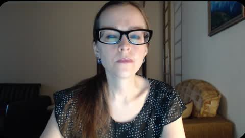 Snapshot of evangeline06 chatting on 24, 1, 2025 YourMistress online show from 24, 1, 2025