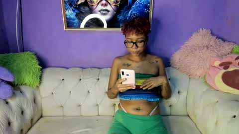 Snapshot of evangely15 chatting on 30, 10, 2025 evangely online show from 30, 10, 2025