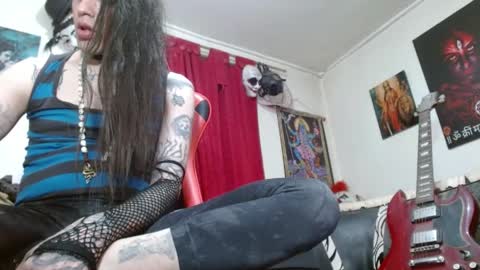 Snapshot of evans_xy chatting on 6, 5, 2026 evans_xy online show from 6, 5, 2026