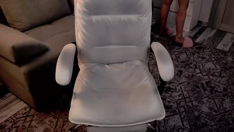 EvaRelusionJ online show from 15, 1, 2025