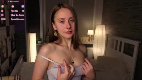 Snapshot of evas_soul chatting on 2, 10, 2025 Eva online show from 2, 10, 2025