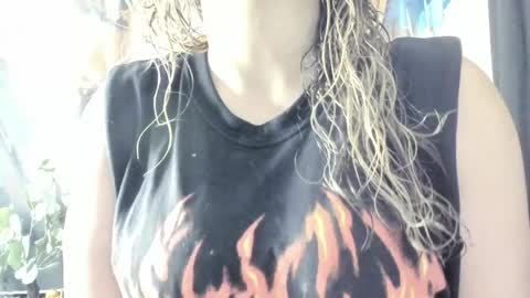 evasaenz online show from 3, 6, 2026