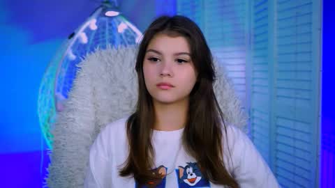 Eva  next stream -  - 1600 UTC2000  online show from 26, 10, 2025