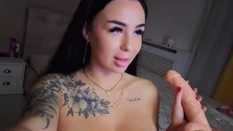 Eva online show from 26, 9, 2025