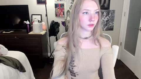 Goddess Eve online show from 20, 1, 2025