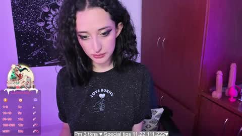 Snapshot of evee_uwu chatting on 28, 12, 2024 Eve Jane online show from 28, 12, 2024
