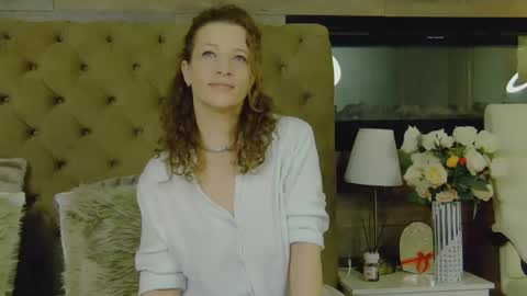 EveHamilton online show from 20, 1, 2025