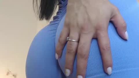 BELLA online show from 25, 10, 2025